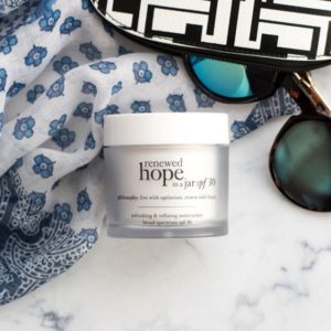 We should all be using beauty products that donate to charity. If we do, we’re not only buying a beauty product we’re doing good deeds as well.